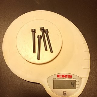 Gewicht Schmolke Carbon Schrauben, Muttern Carbonschrauben M5x41