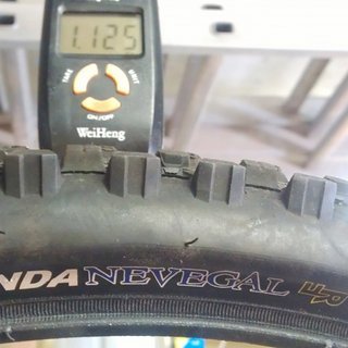 Gewicht Kenda Reifen Nevegal FR 26x2.5", 62-559