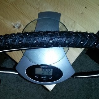 Gewicht Schwalbe Reifen Snow Stud 28x1.5" / 40-622