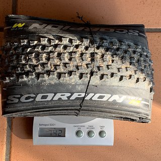 Gewicht Pirelli Reifen Scorpion MTB M 29 x 2,2"