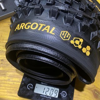 Gewicht Continental Reifen Argotal DH Supersoft 27,5 x 2,4“