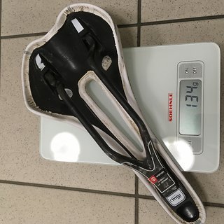 Gewicht Selle Italia Sattel SLR Kit Carbonio Flow 131x275mm