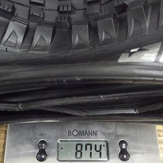 Gewicht Schwalbe Reifen Magic Mary 27.5x2.35 (60-584)