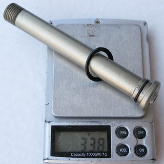 Gewicht FRM Achse BOLT THRU-AXLE 100 x 15mm