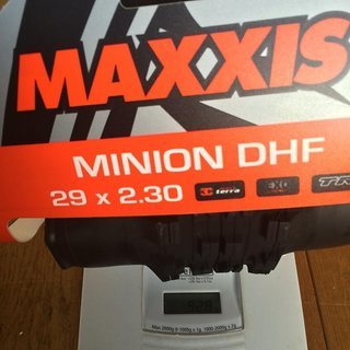 Gewicht Maxxis Reifen Minion DHF 3C / EXO / TR  29 x 2.3
