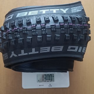 Gewicht Schwalbe Reifen Big Betty 27,5x2,4 Super Downhill Addix Ultra Soft 27,5x2,4