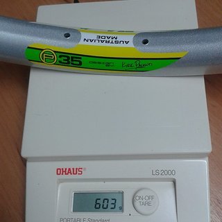Gewicht Velocity Felge P35 29", 32 L