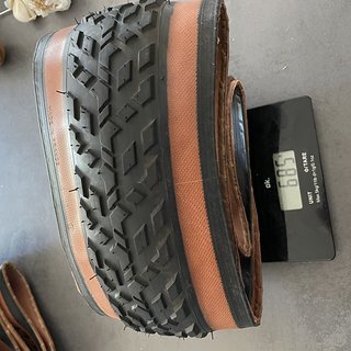 Gewicht Pirelli Reifen Cinturato Gravel M 584x50