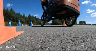 Die Reportage vom ZDF zeigt teilweise spektakuläre Fahrszenen, stellt das Lastenrad aber insgesamt in einem guten Licht dar.