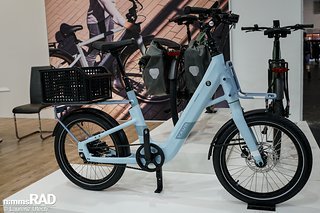 Comeback auf 20 Zoll: Das neue Vaun Compact ist urban, praktisch – und soll mit Community-Feedback weiterentwickelt werden. Comeback auf 20 Zoll: Das neue Vaun Compact ist urban, praktisch – und soll mit Community-Feedback weiterentwickelt werden.