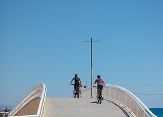 Riesenüberraschung: Wo gute Radinfrastruktur zur Verfügung steht, wird Radfahren attraktiver.