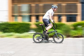 Man erreicht schnell die 25 km/h und kann auch darüber noch was aus dem Bike herausholen.