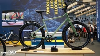 Canyon teasert mit dem Citylite ein leichtes Urbanbike mit Riemenantrieb und klarer Formsprache. Canyon teasert mit dem Citylite ein leichtes Urbanbike mit Riemenantrieb und klarer Formsprache.