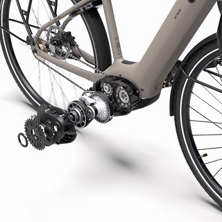 Herzstück ist der Getriebemotor, der mit automatischen Schaltvorgängen punkten möchte. Herzstück ist der Getriebemotor, der mit automatischen Schaltvorgängen punkten möchte.