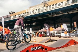 Die VELOBerlin findet 2024 vom 13. - 14. April am Flughafen Tempelhof statt.