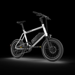 Unauffällig integriert – der 250-W-Motor treibt das Super Mini vom Heck aus an. Unauffällig integriert – der 250-W-Motor treibt das Super Mini vom Heck aus an.