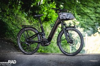Centurion Country LX: Vollgefedertes Tiefeinsteiger-E-Bike mit Bosch CX oder PX Antrieb. Preise ab 4.199 €, verfügbar ab sofort. Centurion Country LX: Vollgefedertes Tiefeinsteiger-E-Bike mit Bosch CX oder PX Antrieb. Preise ab 4.199 €, verfügbar ab sofort.