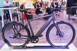 Mit dem UBN Five steigen Riese & Müller in das Urban Bike-Geschäft ein.