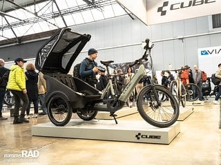 Geboren als Konzeptstudie ist das Cube Trike Hybrid auch in Serie ein ganz eigenes Gewächs: