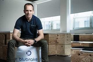 Fabio Todeschini, Blubrake CEO und Gründer ist zu Recht stolz, mit seinem ABS so weit gekommen zu sein.