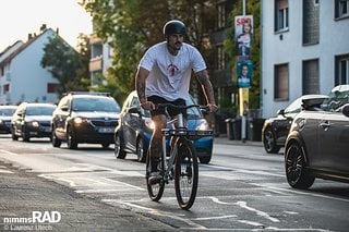 Im Straßenverkehr fühlt sich das Hobo nicht nur aufgrund seines Looks ziemlich wohl