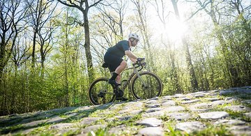 Artikelbild: Rennbericht von der Paris Roubaix-Challenge 2025: 175 km echte Gefühle