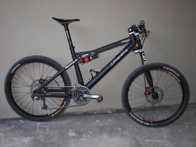 binvavkxkt982vj1a.jpg