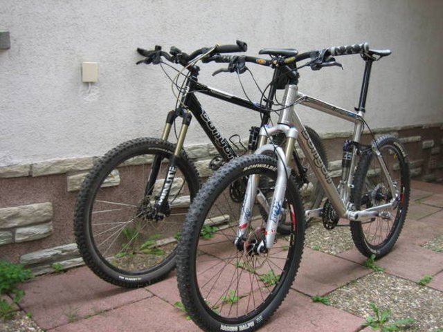 es7-vs-xc8.JPG