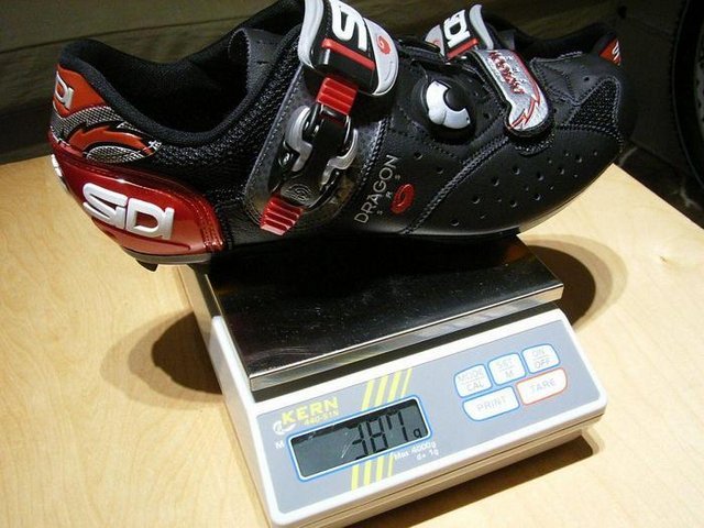735109.jpg