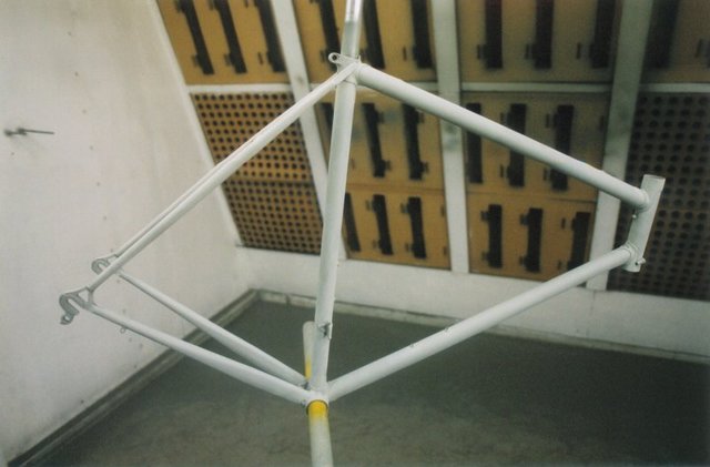 028_28s.jpg