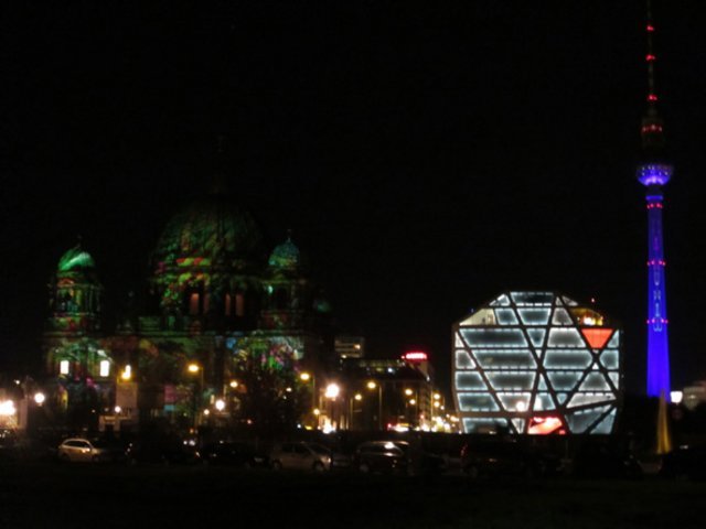 111015FofLight04k.jpg