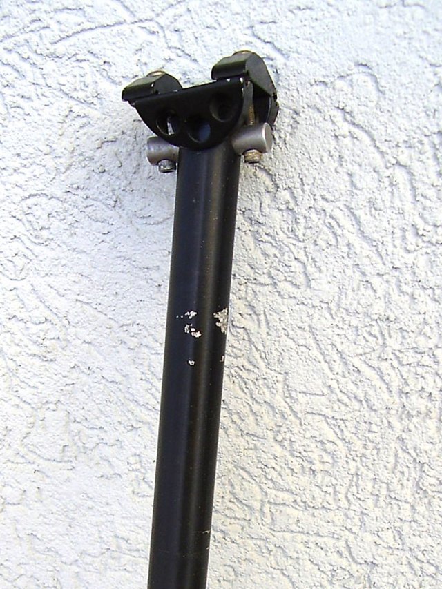 seatpost.jpg