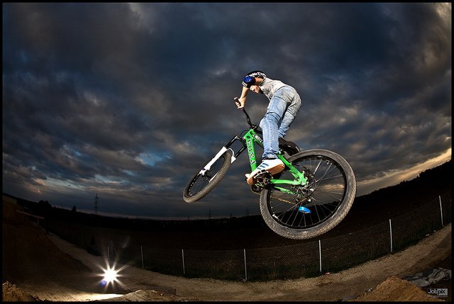 Bike-AW-10.jpg