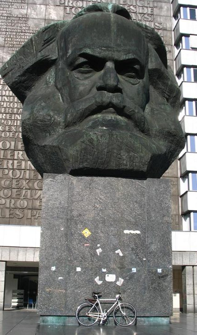 48023720_570c445685_o.jpg