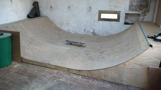 7170447806_b06a7c018d_b.jpg