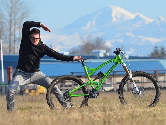 LarsTeamIssueBikeBlog.jpg