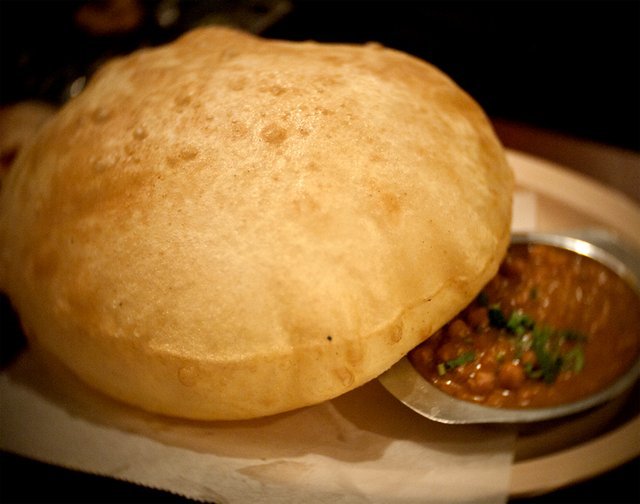 211596-bhatura.jpg