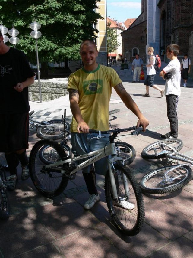 P1020031_Medium_.JPG