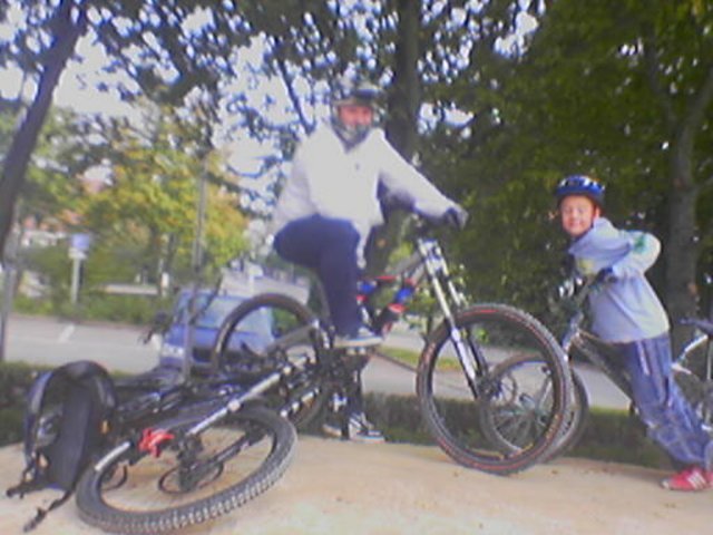 051006_155723.jpg