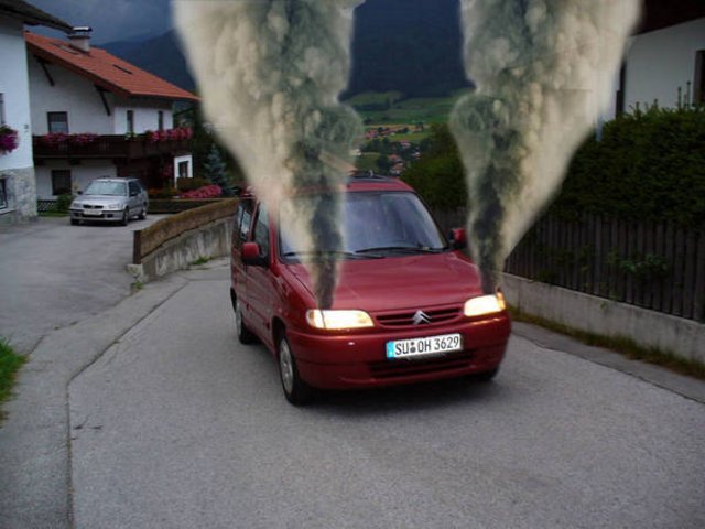 Dampfendes_Auto.jpg