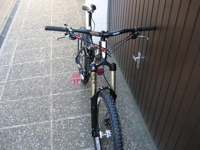7197542fxz.jpg