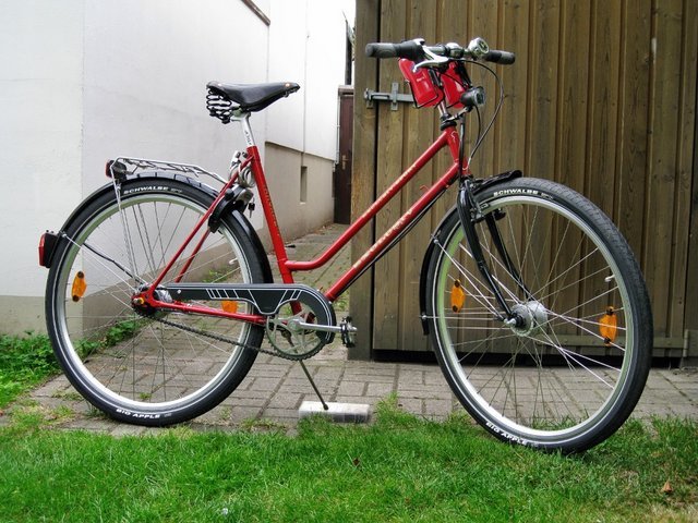 Damenrad1024.jpg
