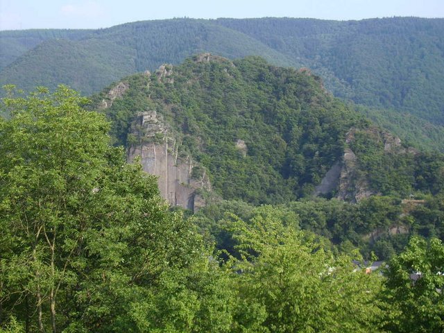 Felsen.JPG