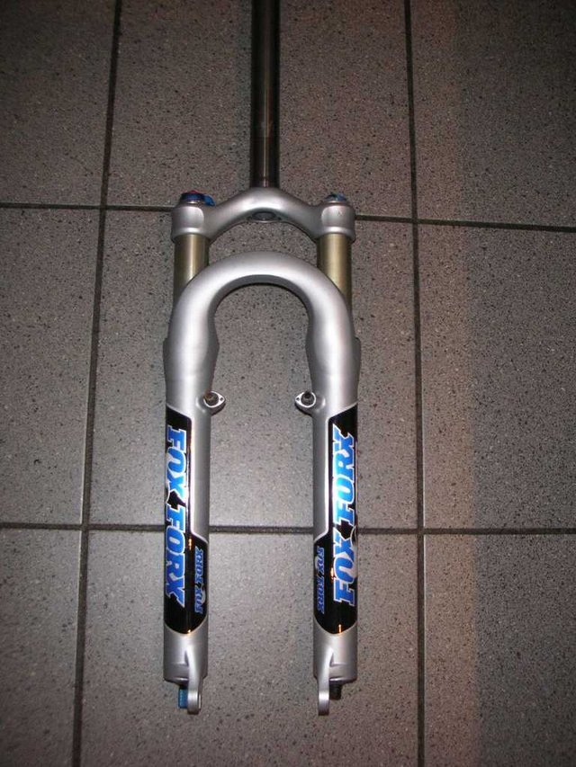 Carbonsattel_006.jpg