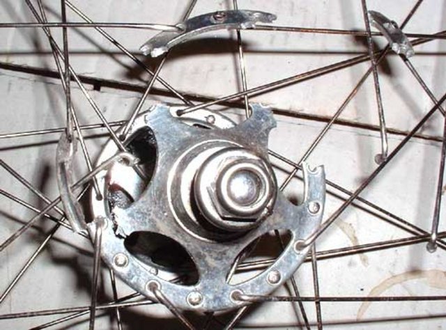 record-rear-hub-500.jpg