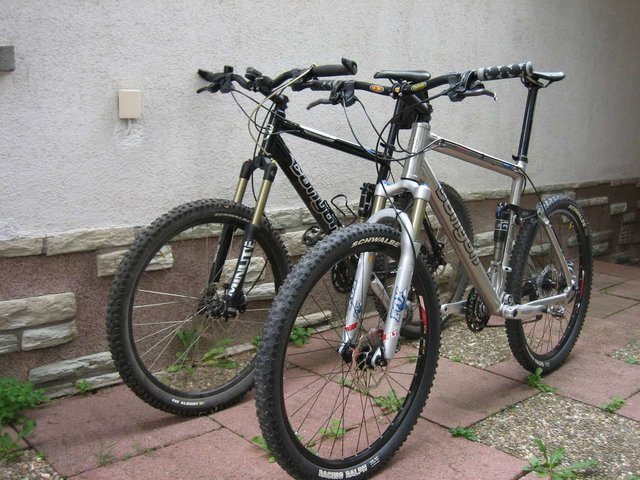 es7-vs-xc8.JPG