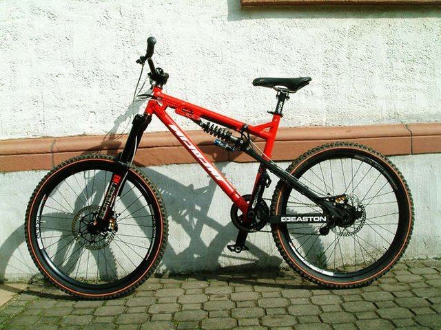 nicolai_helius_fr_2005_1.jpg