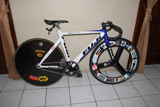 fuji-track-comp-2009-4529_3.jpg
