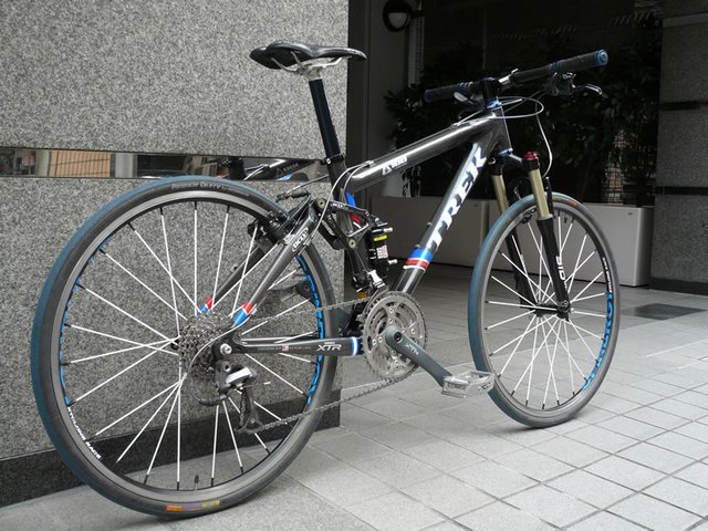 trek2004fuel1001.jpg