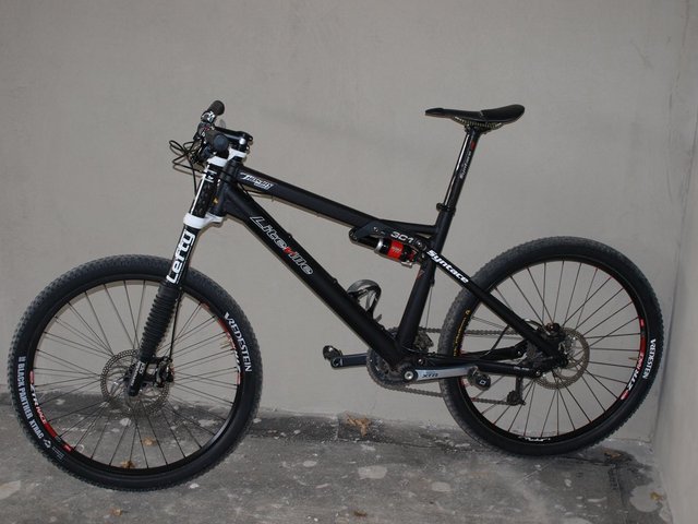 binvlas70t52xs5jy.jpg